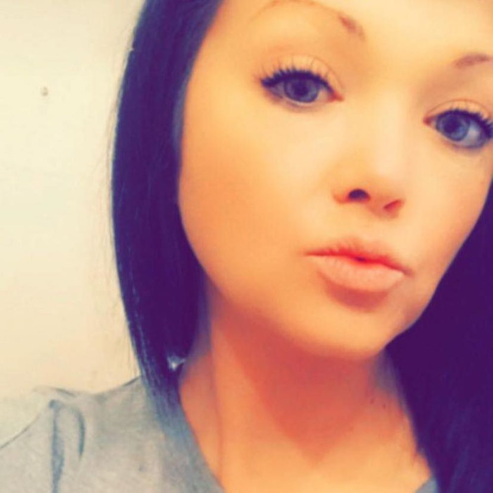 Meet your Posher, Carly